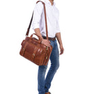 Herren Ledertasche zum Umhängen