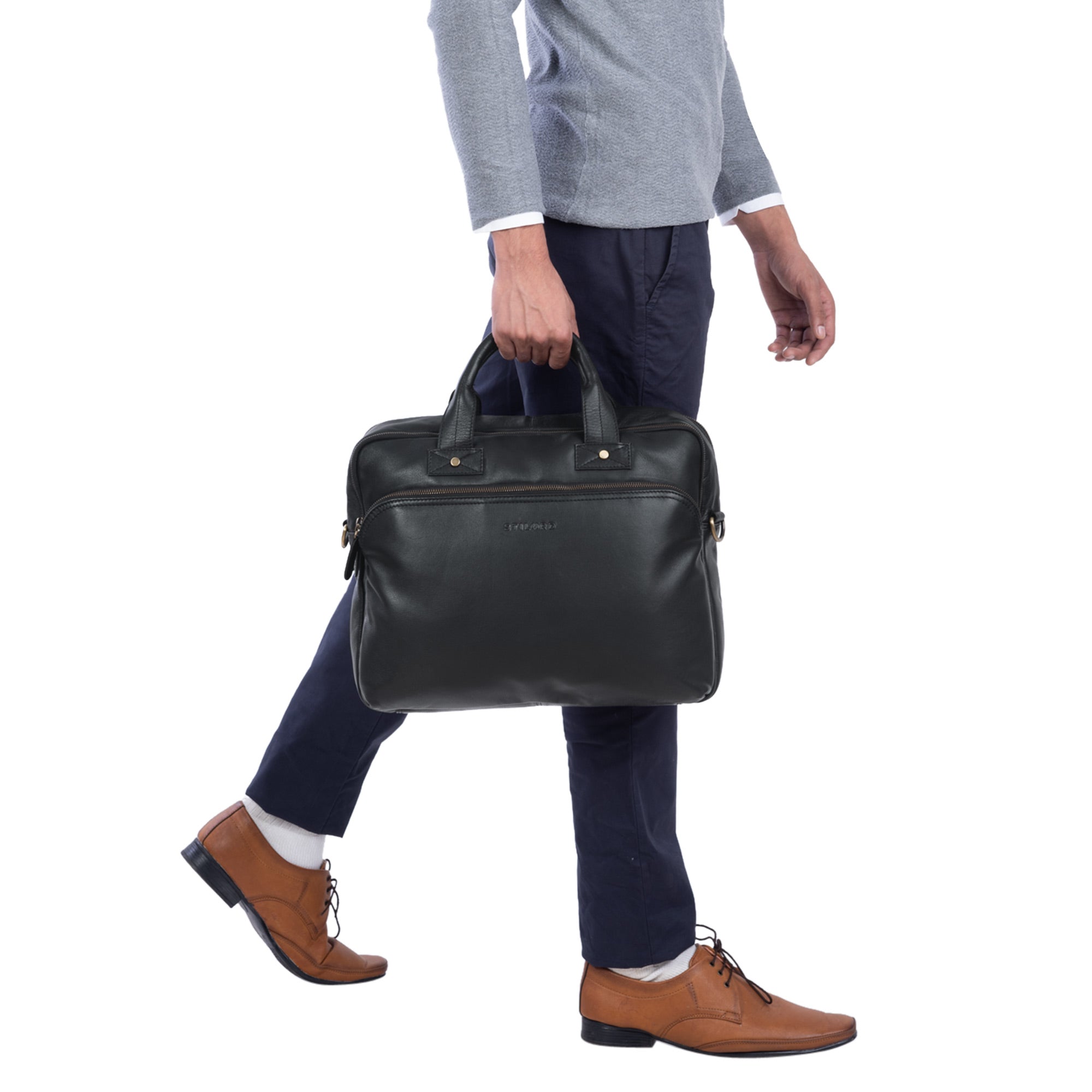 Schwarze Ledertasche für Arbeit Büro